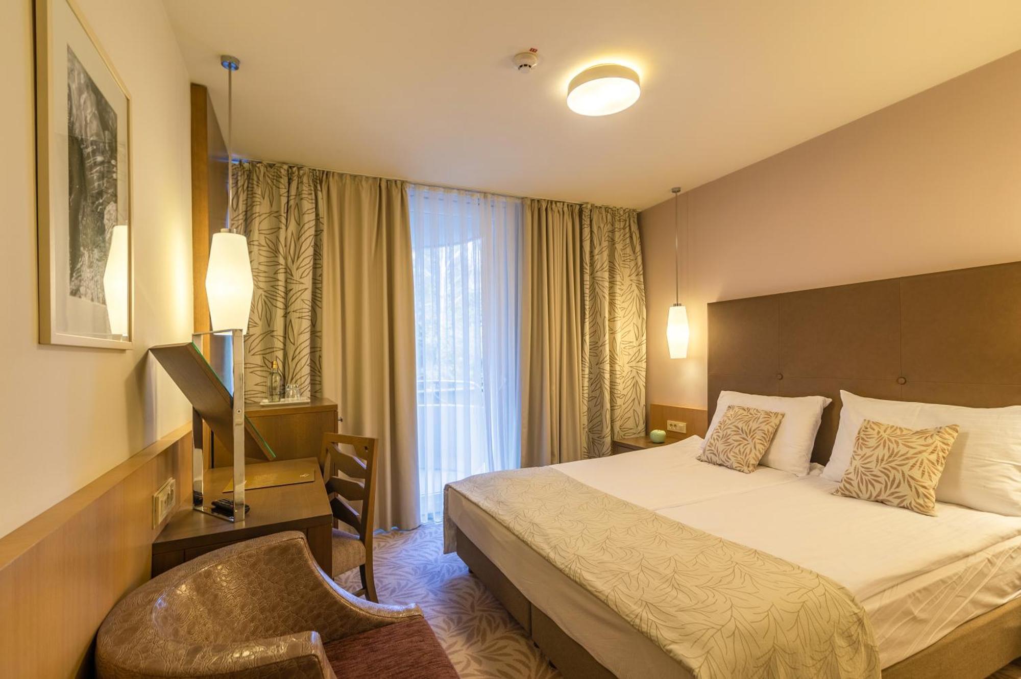 Grand Hotel Sava Superior Rogaška Slatina Стая снимка